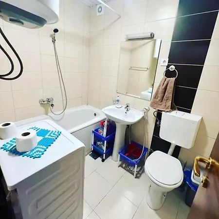 Dvosoban Stan Na Starom Aerodromu Appartement *